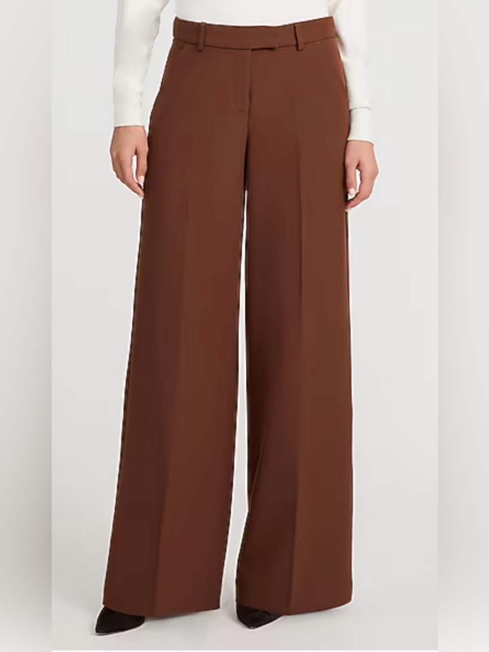 NWT! Express Editor Stretch MidRise Wide Leg Pant
HICKORY BROWN- Sold out online